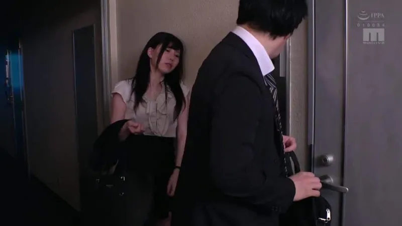 Người vợ nhà sát bên nhận nhầm tôi là ông chồng trong một hôm say xỉn