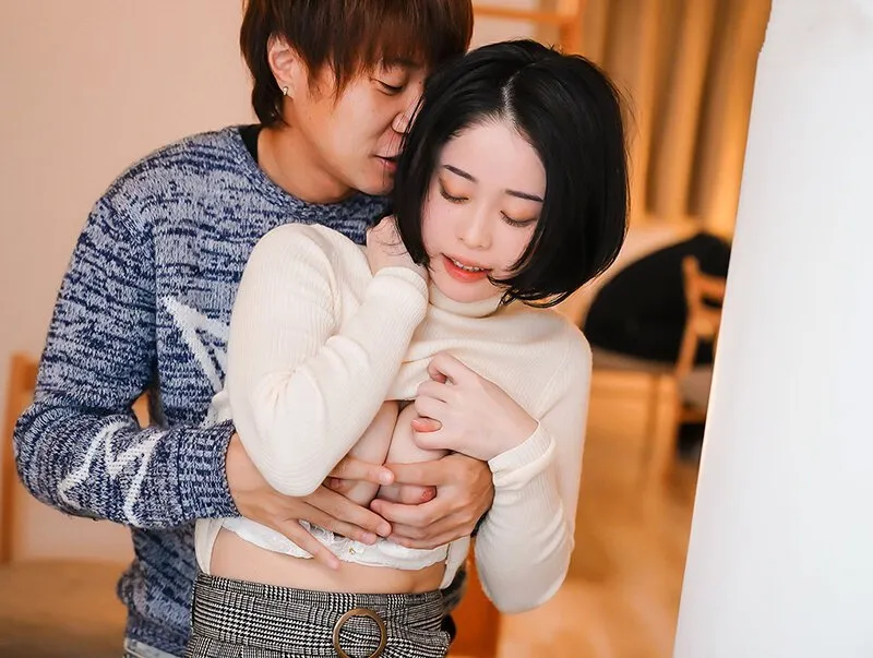 Chồng say xỉn, người vợ địt nhau bét nhè với bạn học sau bữa tiệc họp lớp tại nhà