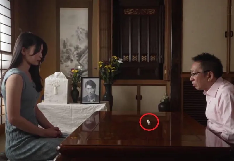 Một ngày sau tang lễ chồng, vợ sắp cưới của con trai đã bị bố người chồng ép làm tình không bao đến mang thai