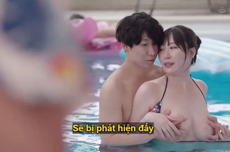 đi đi chơi kỷ niệm ngày cưới, anh xã bỏ bà xã một mình vì bận công việc và cái kết